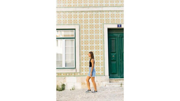lisbon-private-walking-tour-with-professional-photoshoot
