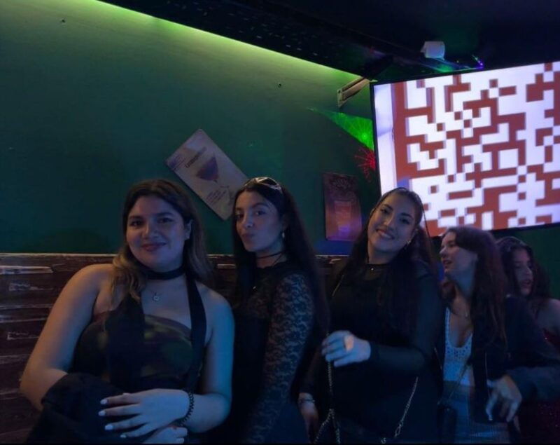 lisbon-pub-crawl-1h-of-open-bar-shots-and-vip-club-entry