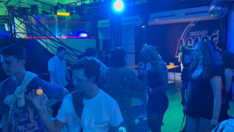 lisbon-pub-crawl-unlimited-drinks-shots-v-i-p-club-entry