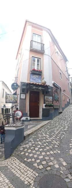 Lisbon: Regaleira and Sintra, Roca and Cascais - Who Should Consider This Tour?