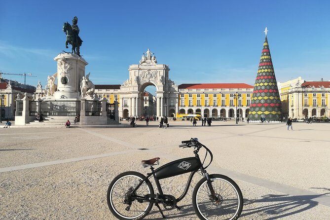 Lisbon Regular or Electric Bike Rental - The Sum Up