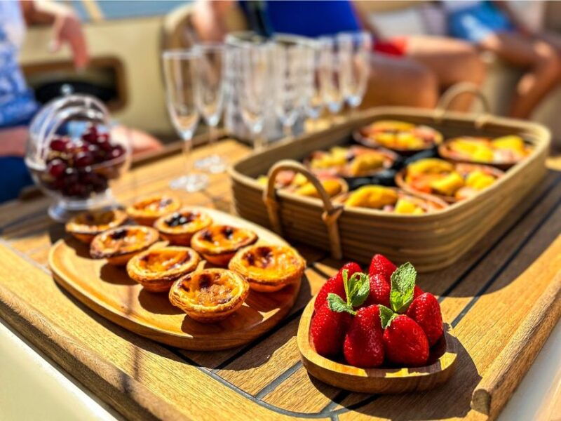 lisbon-relax-in-the-waves-open-bar-and-snacks-at-sunset