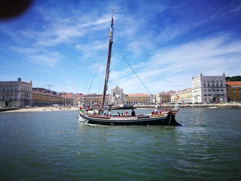 lisbon-river-tagus-sightseeing-cruise-in-traditional-vessel