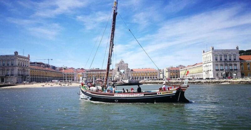 lisbon-river-tagus-sightseeing-cruise-in-traditional-vessel