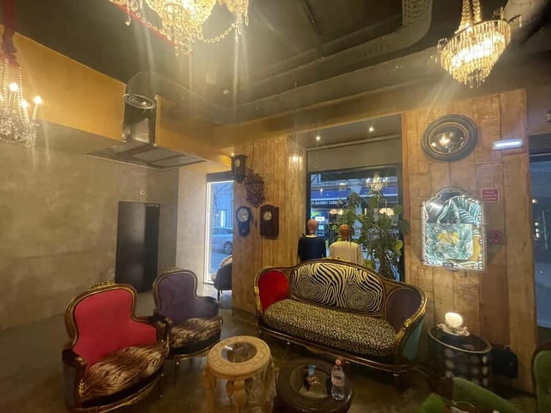 Lisbon : Rooftop Revelry: Sky Tour with 6 Rooftops & Drinks - The Value of the Experience