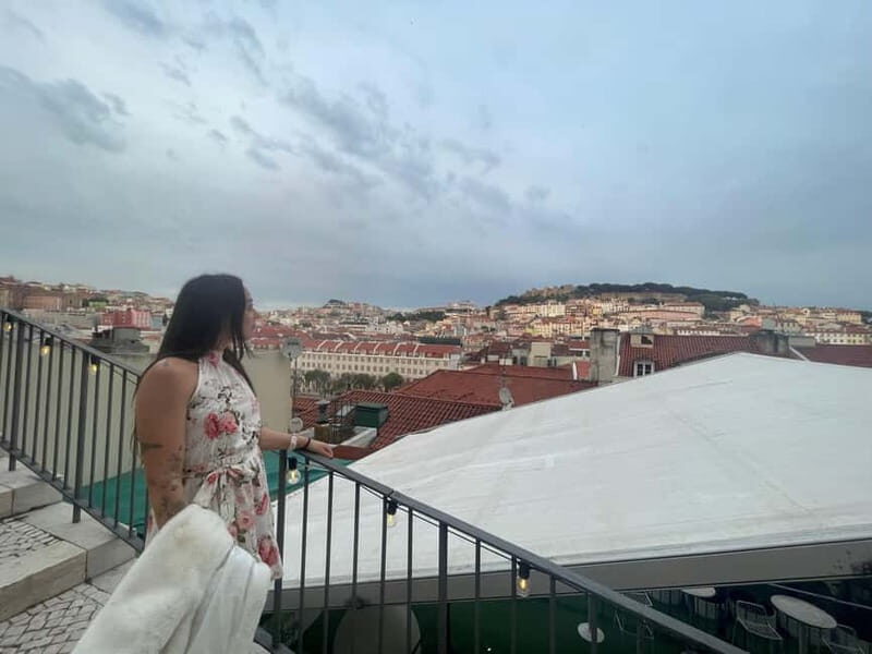 Lisbon : Rooftop Revelry: Sky Tour with 6 Rooftops & Drinks - Frequently Asked Questions