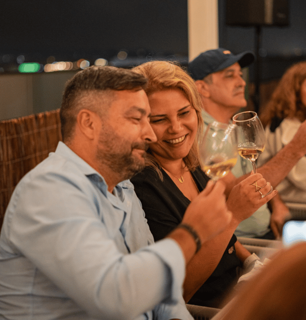 lisbon-rooftop-wine-tasting-with-live-traditional-fado-2