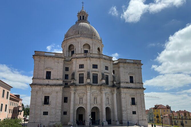 lisbon-royal-views-small-group-tour-with-st-george-castle-entry