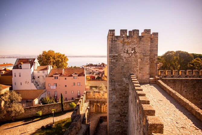 lisbon-royal-views-small-group-tour-with-st-george-castle-entry