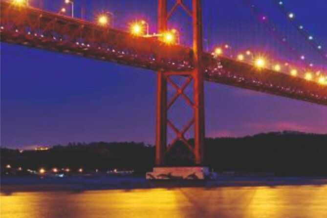 lisbon-sail-cruise-at-night-with-wine