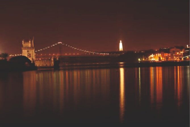 lisbon-sail-cruise-at-night-with-wine