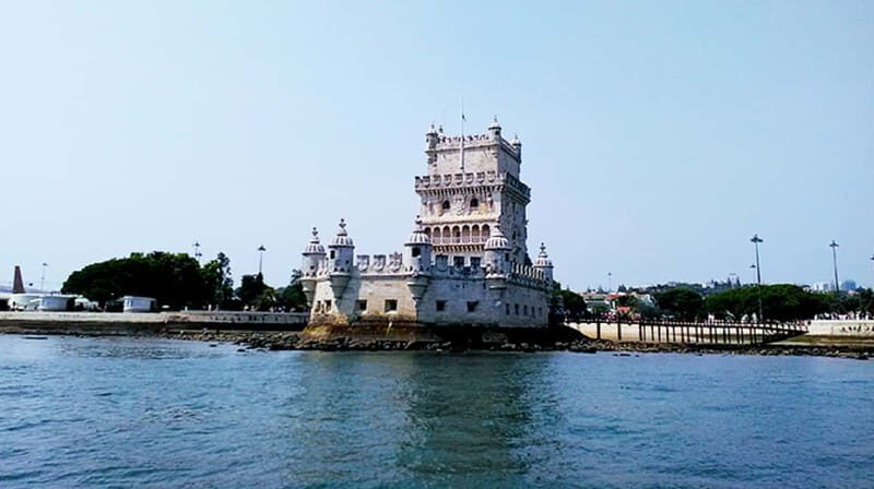 Lisbon: Sailing Afternoon Boat Tour With Local Sailors - Practical Aspects
