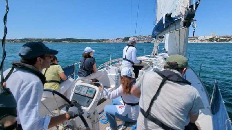 lisbon-sailing-initiation-2-or-4-hours