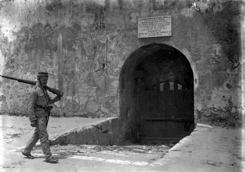 lisbon-saint-georges-castle-entry-ticket-and-guided-visit