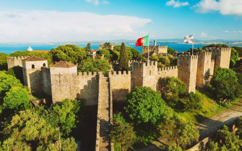 lisbon-sao-jorge-castle-skip-the-line-entry-with-audioguide