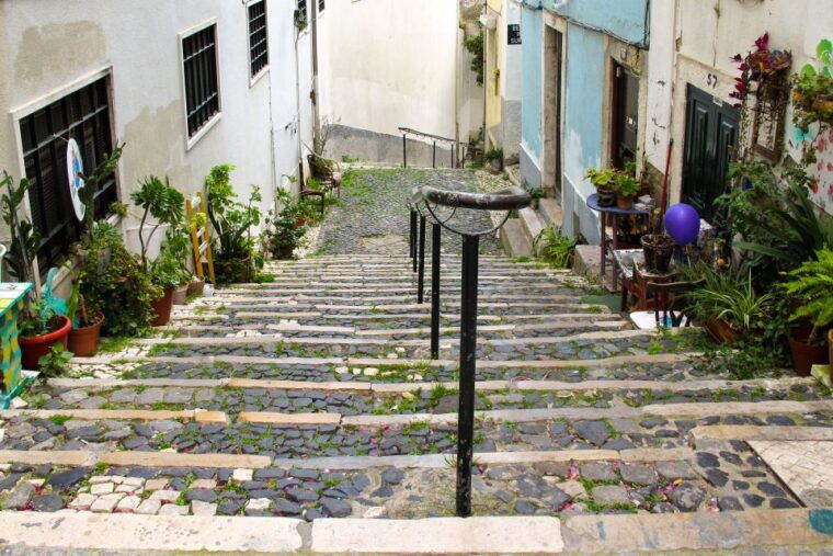 lisbon-see-lisbon-like-a-local-on-a-private-walking-tour
