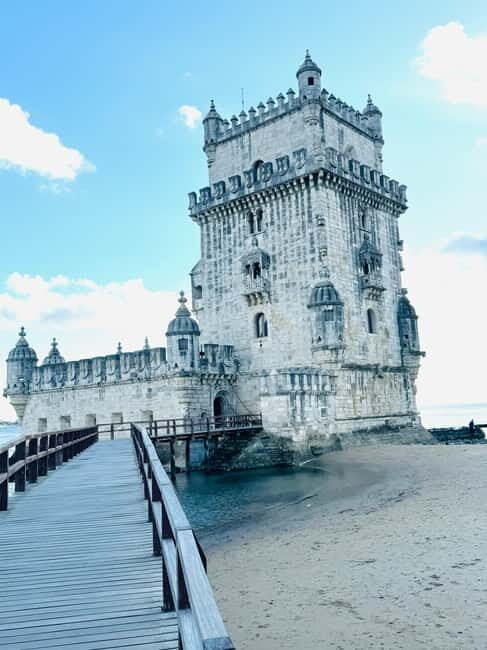 Lisbon: Sintra ,Cabo de Roca & Cascais sunset Full day tour - Practical Tips for the Tour