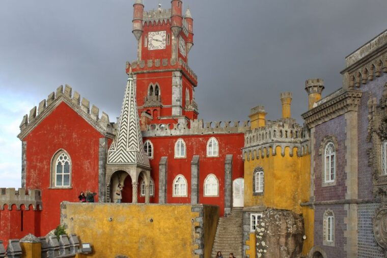lisbon-sintra-cascais-estoril-guided-day-tour