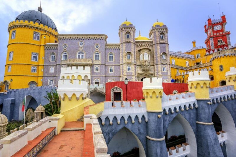lisbon-sintra-coast-and-wine-small-group-day-tour