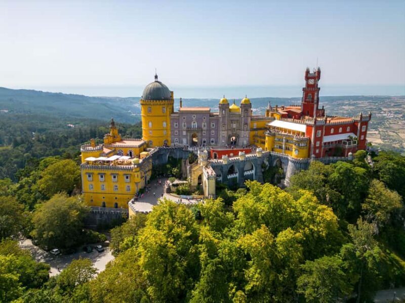 Lisbon: Sintra Golf Tee Time and Private Pena Palace Tour - Transportation and Logistics