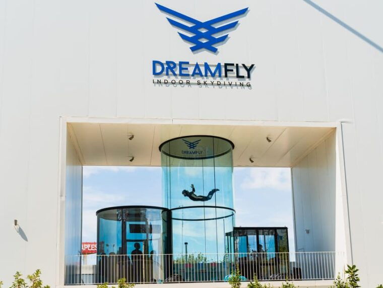 lisbon-sintra-indoor-skydiving-experience