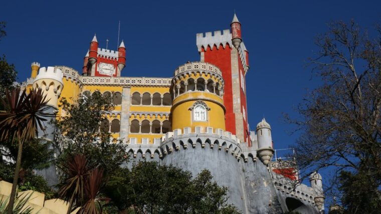lisbon-sintra-pena-palace-and-cascais-region-private-tour