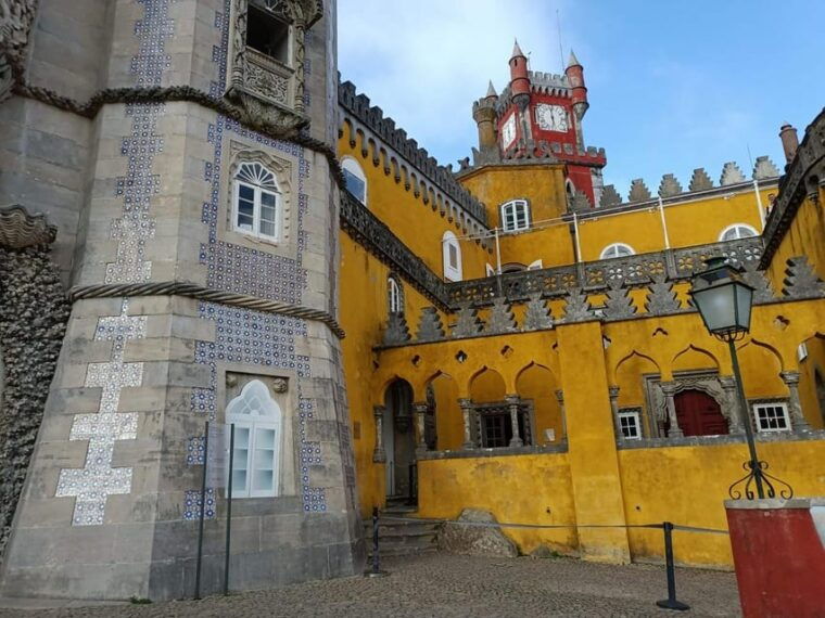 lisbon-sintra-pena-palace-quinta-da-regaleira-day-trip