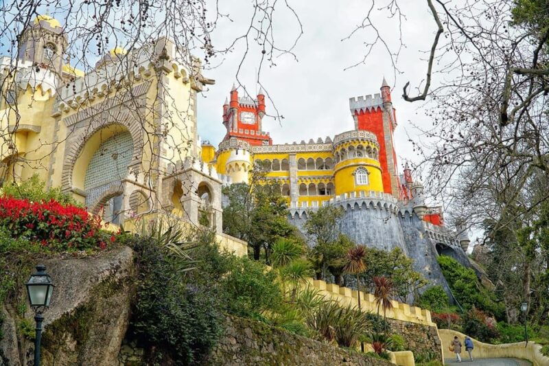lisbon-sintra-pena-palace-quinta-regaleira-cabo-da-roca