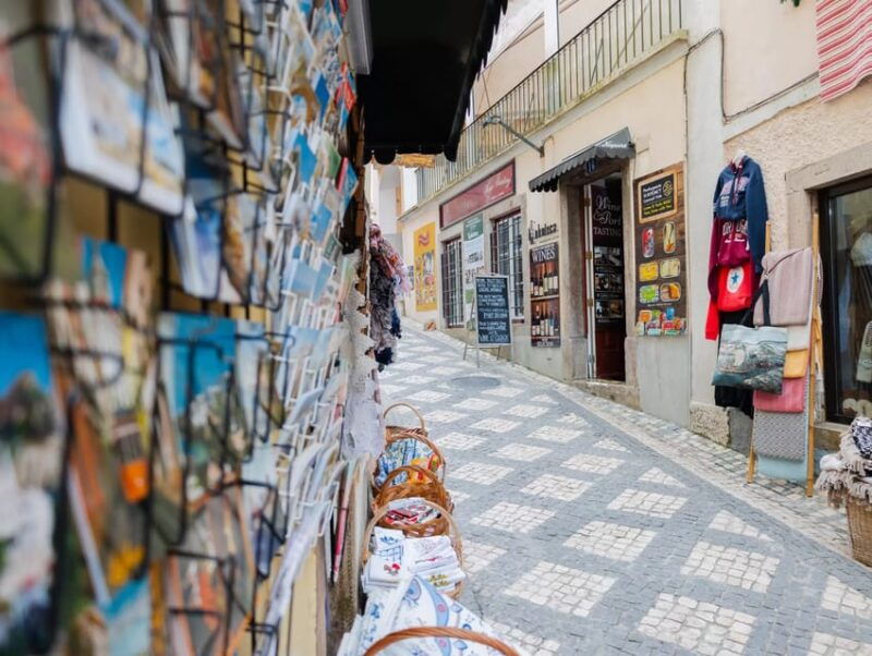 lisbon-sintra-pena-regaleira-cabo-da-roca-cascais-tour