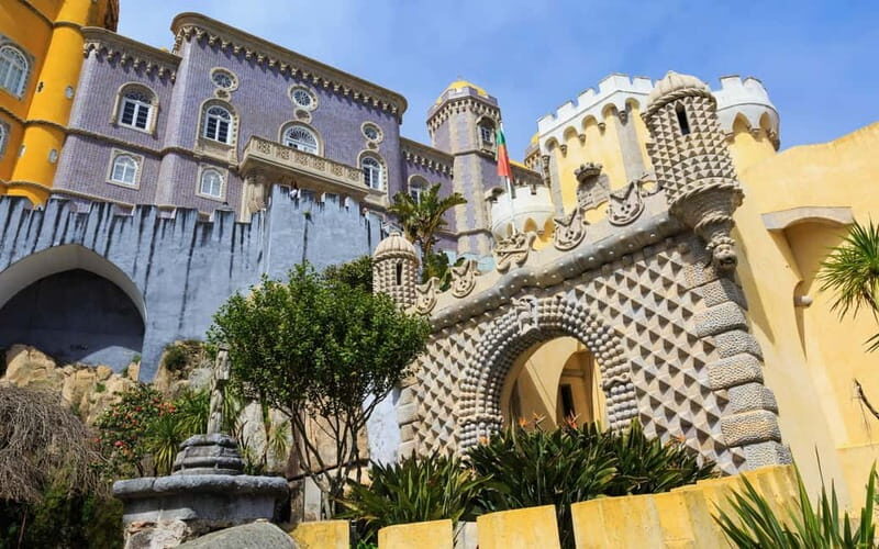 Lisbon: Sintra, Regaleira, Pena, Cabo Roca day trip - Frequently Asked Questions