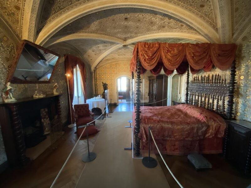 lisbon-sintra-tour-with-pena-palace-and-quinta-da-regaleira