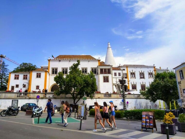 lisbon-sintra-world-heritage-cascais-village-private-tour