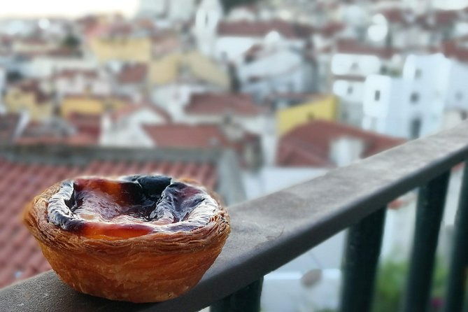 lisbon-small-group-food-tour-with-18-tastings-in-alfama-district
