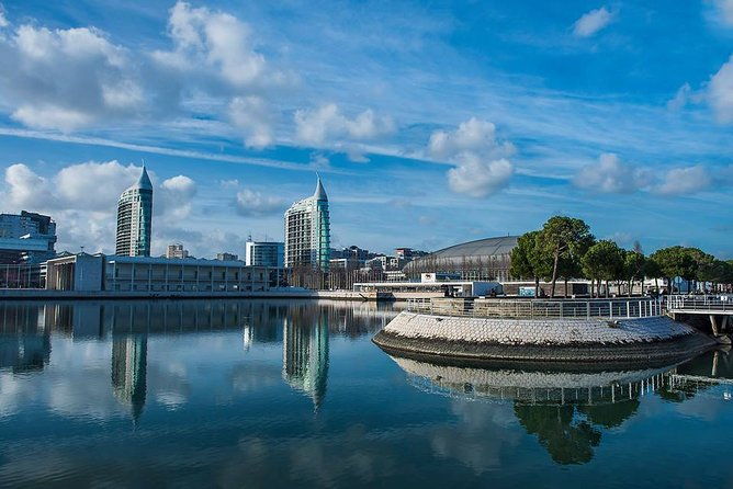 lisbon-small-group-sightseeing-city-tour-with-transportation