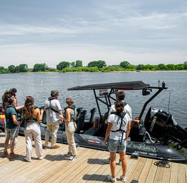 lisbon-speed-boat-monuments-tour-sunset