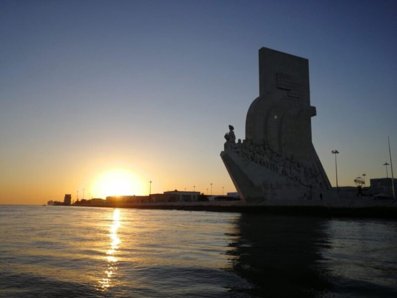 Lisbon Speedboat Sunset with Monuments Sightseeing - The Experience in Detail