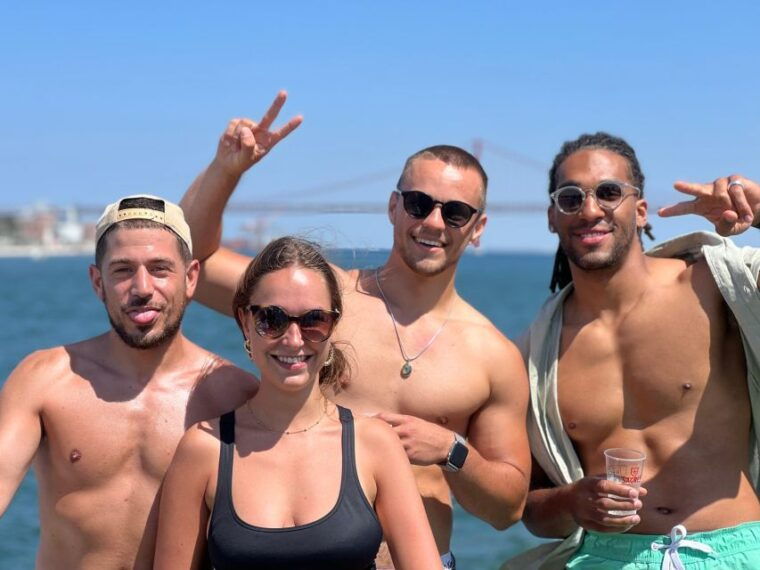 lisbon-splash-boat-party-the-only-all-inclusive-party