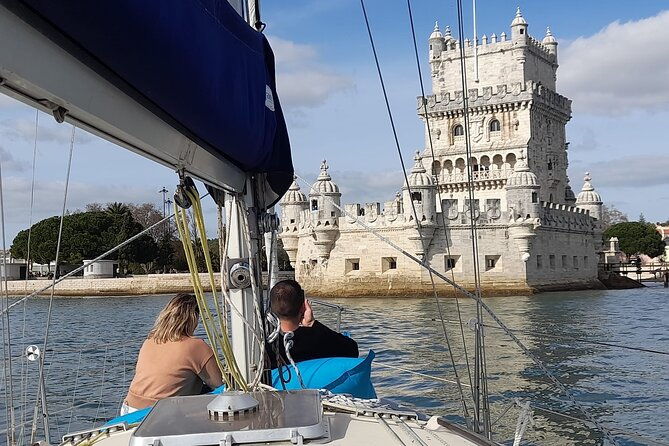 lisbon-sunset-and-day-tours-by-boat-with-drinks-and-music