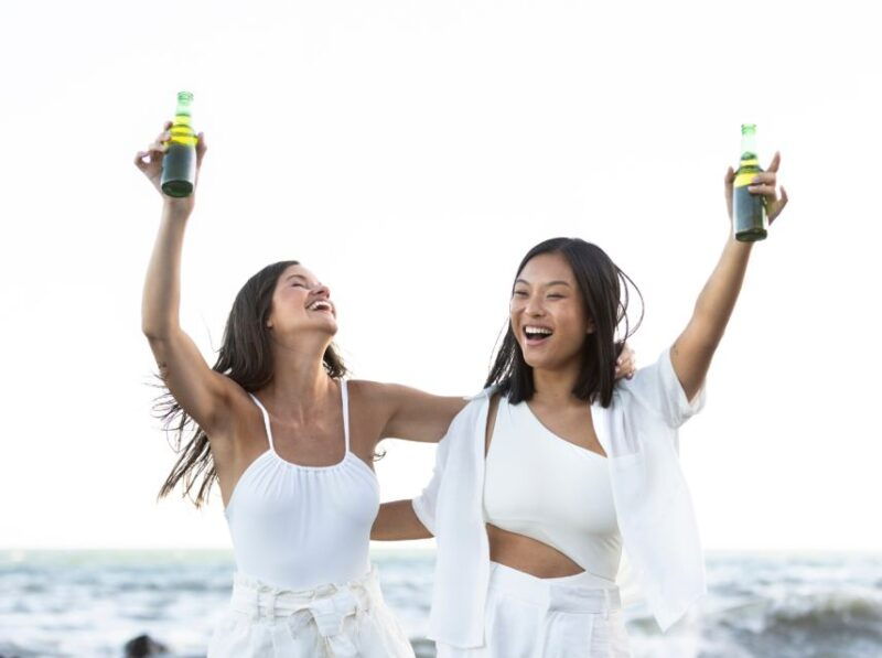 lisbon-sunset-boat-party-cruise-with-dj-and-open-bar