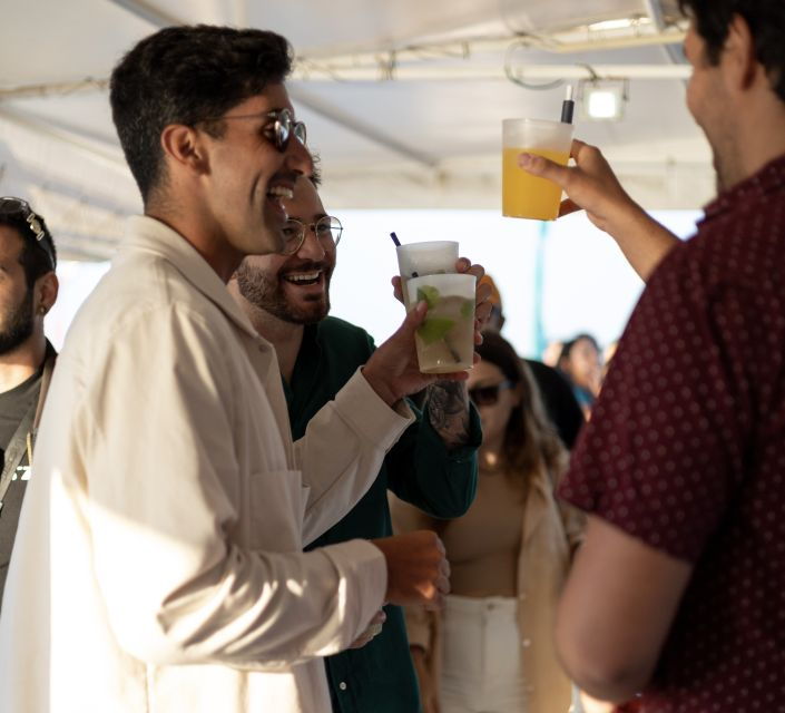 lisbon-sunset-boat-tour-with-music-and-drinks
