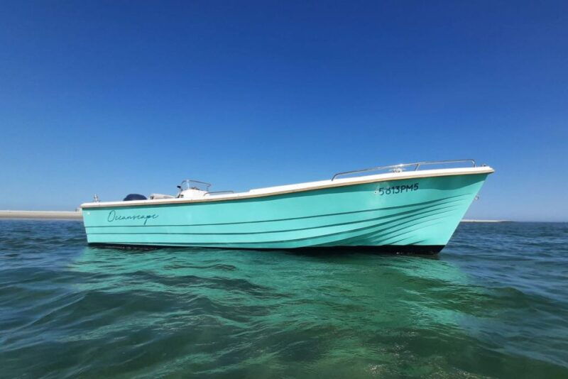 lisbon-sunset-boat-tour-with-snacks-drinks-2