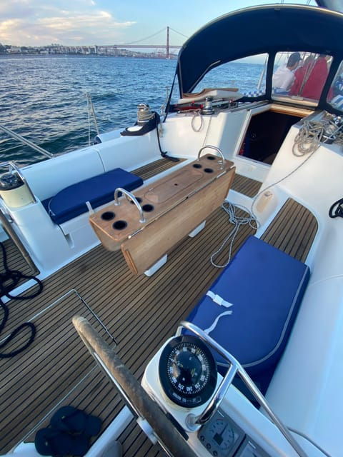 lisbon-sunset-boat-tour-with-wine