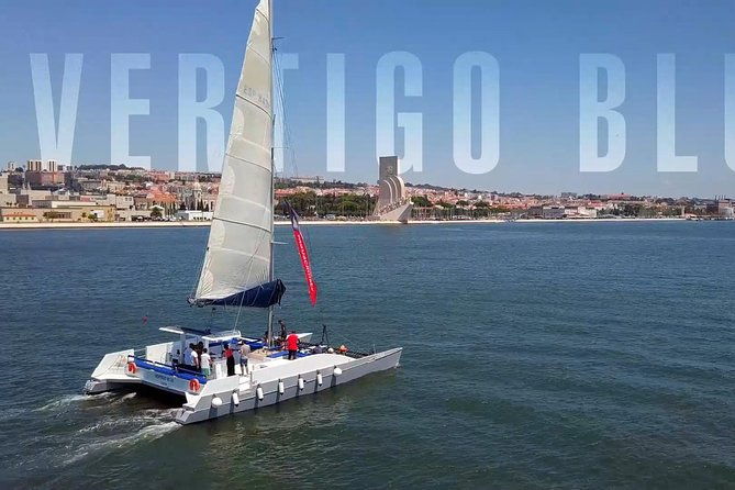 lisbon-sunset-catamaran-cruise-on-the-tagus-river