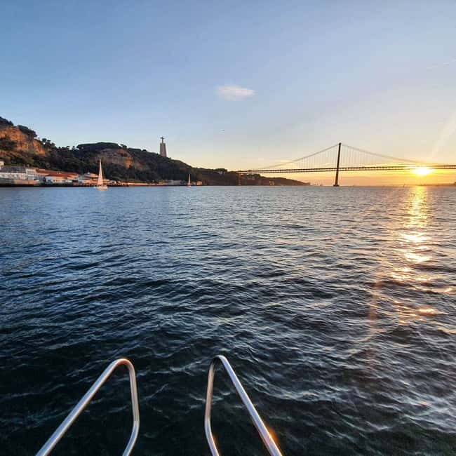Lisbon: Sunset Catamaran Cruise with Drinks - How This Tour Compares to Similar Experiences