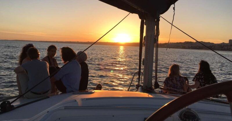 lisbon-sunset-catamaran-cruise-with-welcome-drink