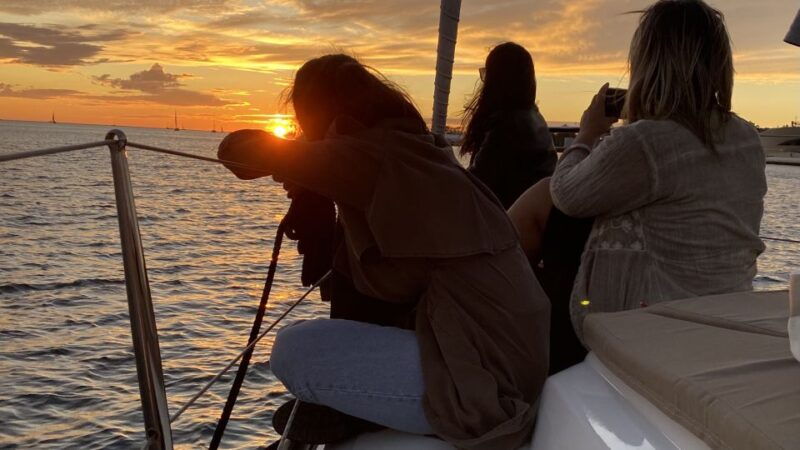 lisbon-sunset-cruise-with-drinks-and-snacks