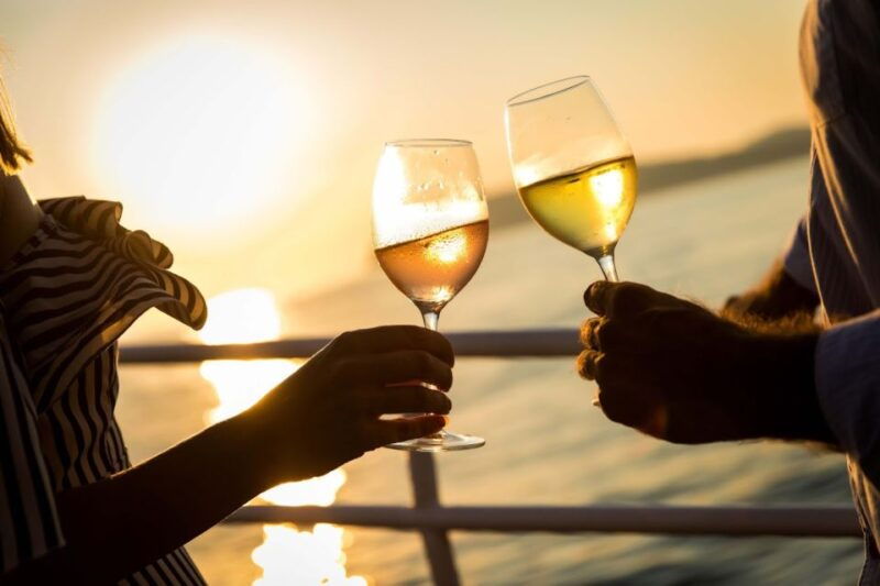 lisbon-sunset-sailing-boat-cruise-with-wine