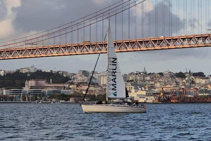 Lisbon: Sunset Sailing Boat Tour with Drinks - FAQ