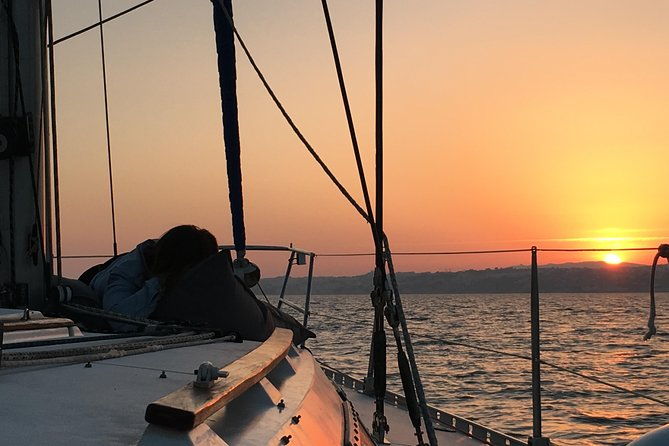 lisbon-sunset-sailing-tour-with-white-or-rose-wine-and-snacks