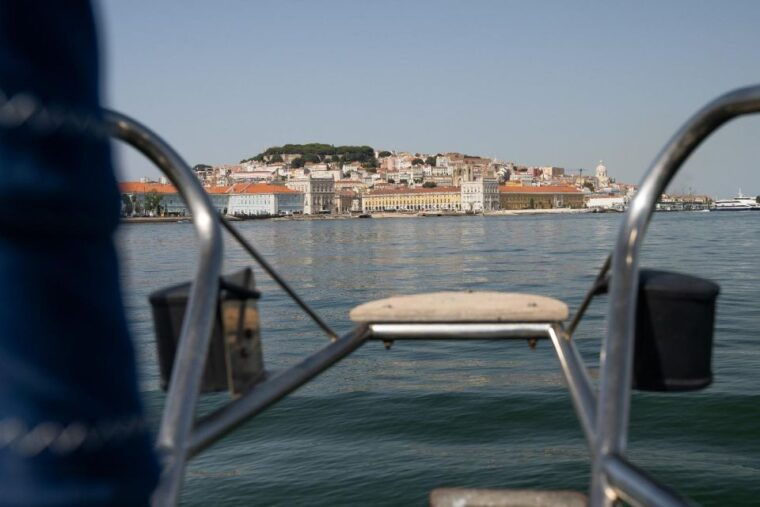 lisbon-sunset-sailing-with-portuguese-wine-and-history